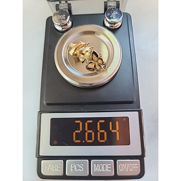 Enamel Butterfly Gold Tone Metal Butterfly Shaped Clip-on Earrings Vintage - Picture 8 of 10